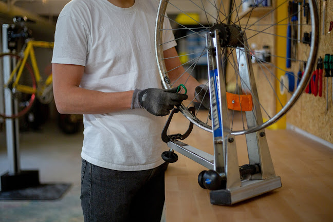 Bikeandrepair.com - réparation vélo à domicile - Fietsenwinkel