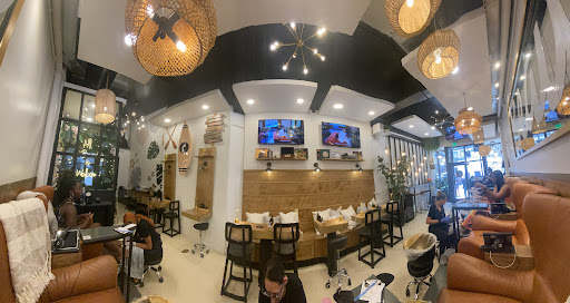 Nail Salon «Pink Toes Nail Bar & Spa», reviews and photos, 111 S Field St, Dallas, TX 75202, USA