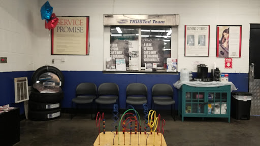 Auto Parts Store «Pep Boys Auto Parts & Service», reviews and photos, 1802 Hempstead Turnpike, Elmont, NY 11003, USA