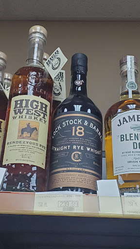 Liquor Store «Liquor At Ovation», reviews and photos, 7850 Lake Wilson Rd, Davenport, FL 33896, USA