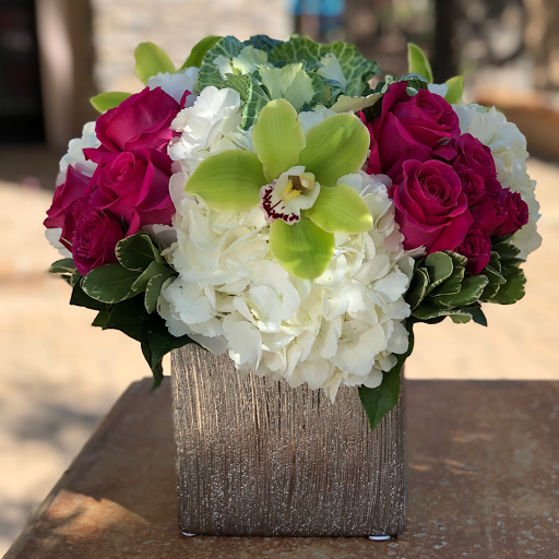 Florist «La Tulipe floral designs», reviews and photos, 28985 Street of the Golden Lantern b111, Laguna Niguel, CA 92677, USA
