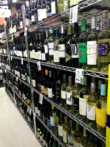 Liquor Store «Paradise Liquor», reviews and photos, 3237 Hilton Rd, Ferndale, MI 48220, USA