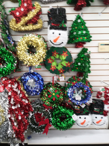 Dollar Store «Dollar Tree», reviews and photos, 5918 Middlebelt Rd, Garden City, MI 48135, USA