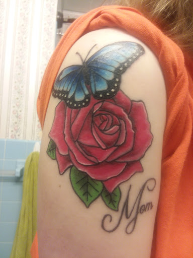 Tattoo Shop «Lady Luck Tattoo», reviews and photos, 211 S Main St, Canandaigua, NY 14424, USA