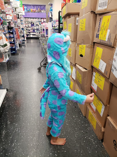 Party Store «Party City», reviews and photos