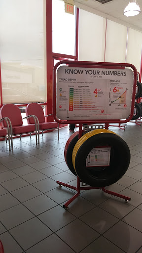 Tire Shop «Discount Tire Store - Cedar Hill, TX», reviews and photos, 142 N Hwy 67, Cedar Hill, TX 75104, USA