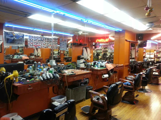 Hustlers Barber Shop image 6