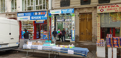 SMART LINES à Paris