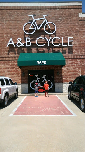 Bicycle Store «A&B Cycle», reviews and photos, 3620 S National Ave, Springfield, MO 65807, USA
