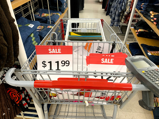 Discount Store «Kmart», reviews and photos, 2400 Stringtown Rd, Grove City, OH 43123, USA