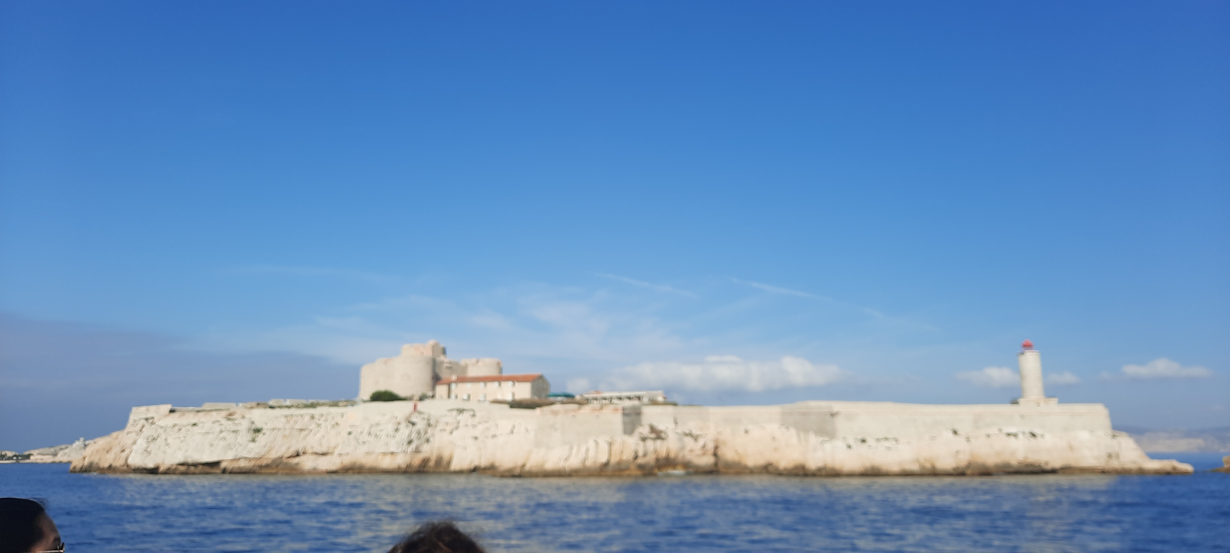 Photo n° 33 de l'avis de Follow.e fait le 22/10/2022 à 21:22
