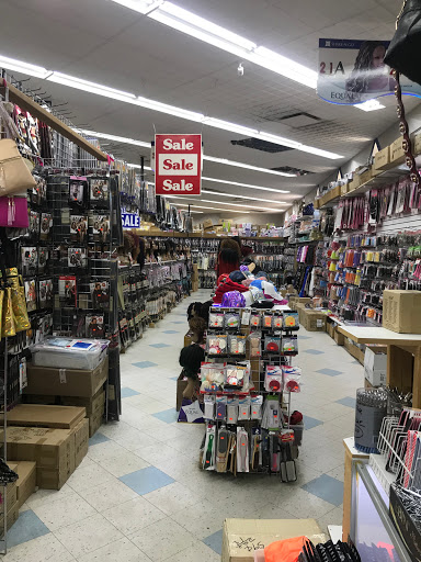 Cosmetics Store «Longwood Beauty Supply», reviews and photos, 4042 Warrensville Center Rd, Warrensville Heights, OH 44122, USA