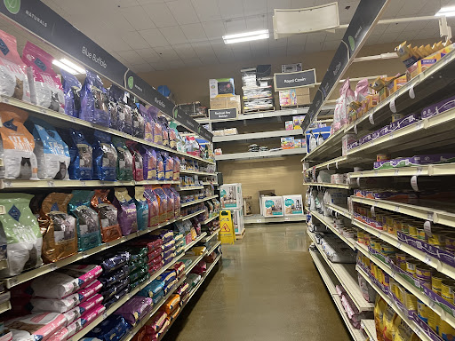 Pet Supply Store «PetSmart», reviews and photos, 719 Sleater Kinney Rd SE, Lacey, WA 98503, USA