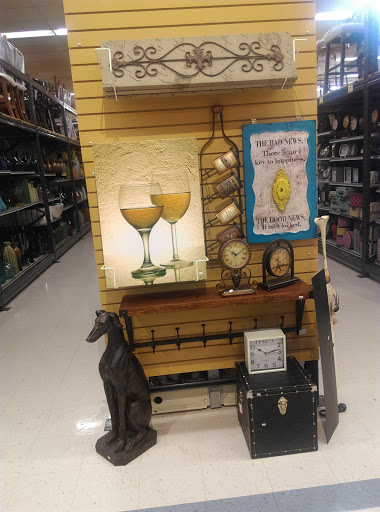 Furniture Store «BT Furnishings», reviews and photos, 1300 Custer Rd, Plano, TX 75075, USA