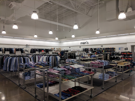Department Store «Nordstrom Rack», reviews and photos, 13900 Dallas Pkwy, Dallas, TX 75240, USA