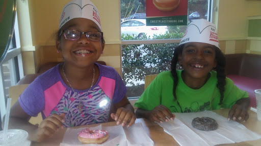 Donut Shop «Krispy Kreme», reviews and photos, 10781 Alpharetta Hwy, Roswell, GA 30076, USA