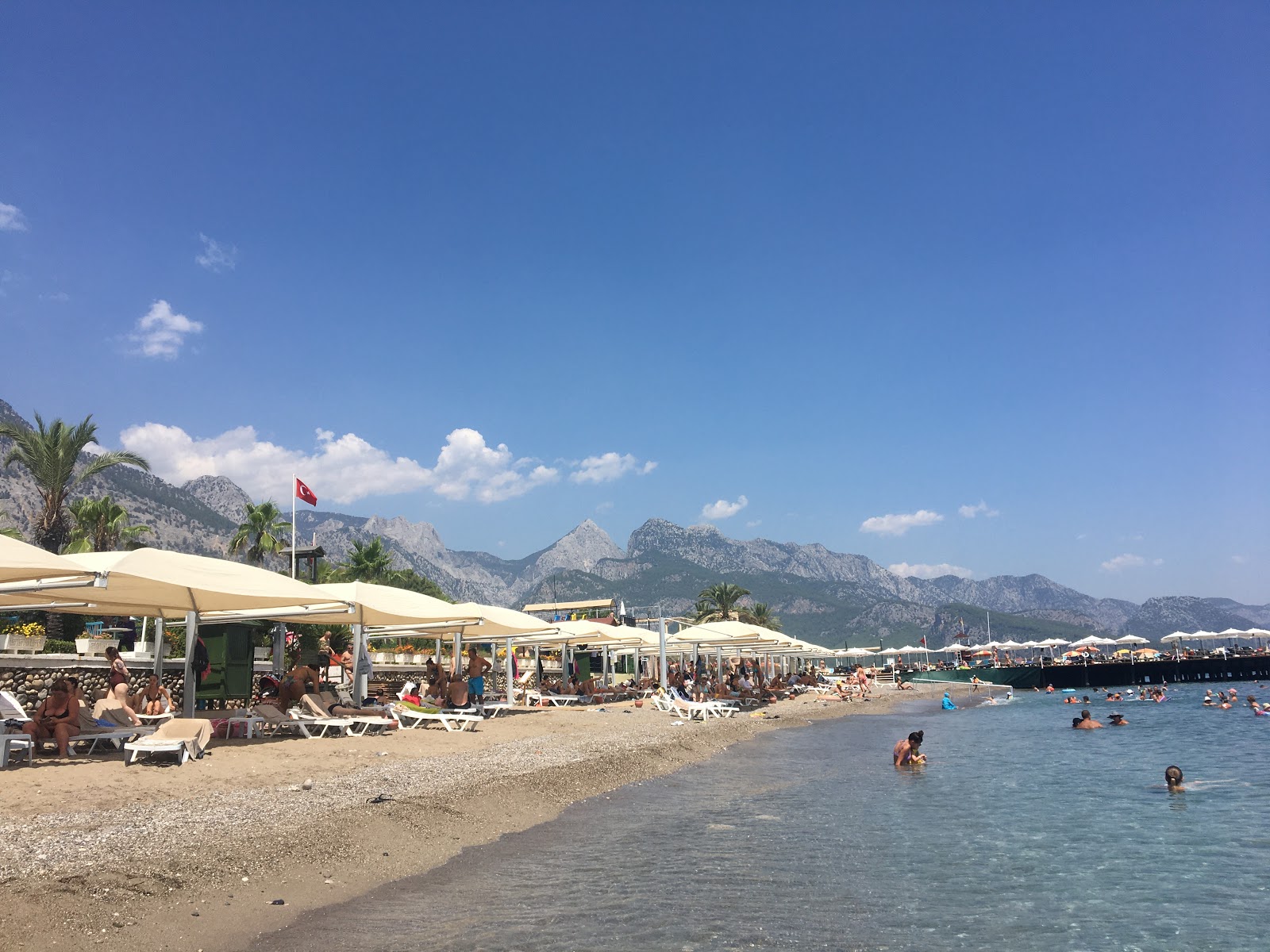 Foto af Beldibi hotel beach med høj niveau af renlighed