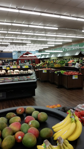 Grocery Store «Reams Grocery Springville», reviews and photos, 759 E 400 S, Springville, UT 84663, USA