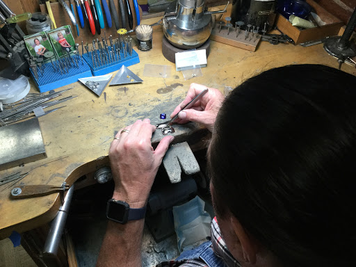 Jewelry Store «Sierra Moon Goldsmiths», reviews and photos, 107 Sacramento St, Auburn, CA 95603, USA