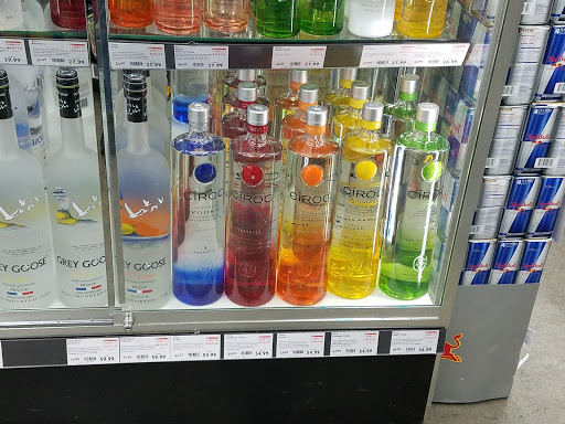 Wine Store «BevMo!», reviews and photos, 6520 Canoga Ave, Canoga Park, CA 91303, USA