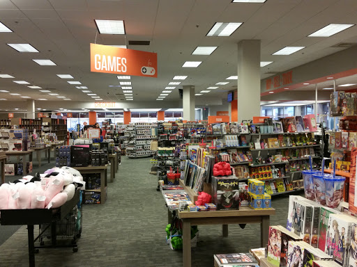 Used Book Store «2nd & Charles», reviews and photos, 45290 Utica Park Blvd, Utica, MI 48315, USA