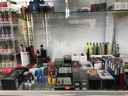 Tobacco Shop «Smoke 4 Less», reviews and photos, 1392 E Main St D, Woodland, CA 95776, USA