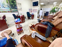 Richard nail & spa - Photo 2 - Car repair in Newhall, CA, Santa Clarita
