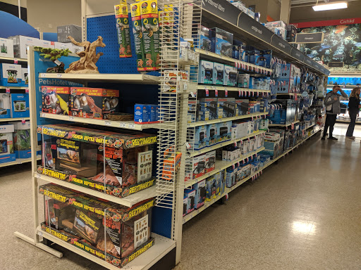 Pet Supply Store «PetSmart», reviews and photos, 2865 Oak Valley Dr, Ann Arbor, MI 48103, USA