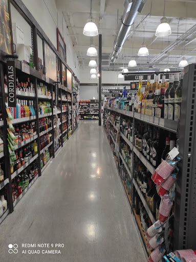 Wine Store «BevMo!», reviews and photos, 3319 Jefferson St, Napa, CA 94558, USA