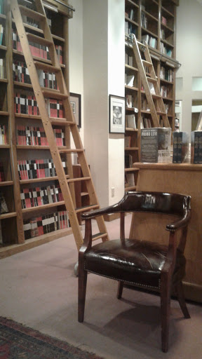 Book Store «Full Circle Bookstore», reviews and photos, 1900 Northwest Expy, Oklahoma City, OK 73118, USA