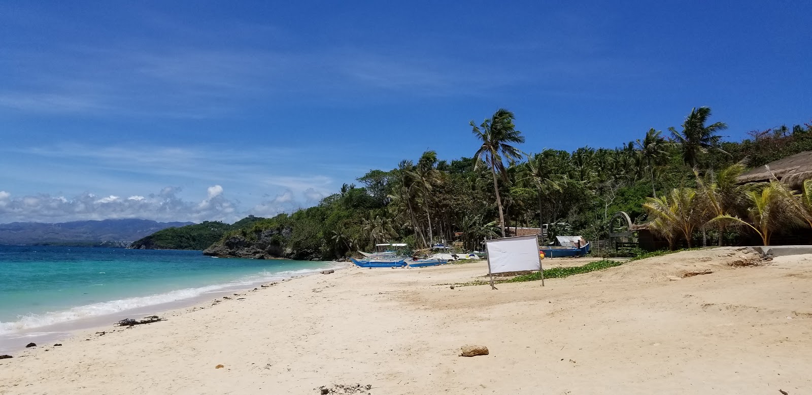 Foto de Iligan Beach com alto nível de limpeza
