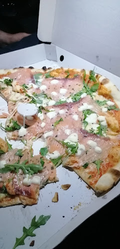 PIZZARIA Al forno - Pizzaria
