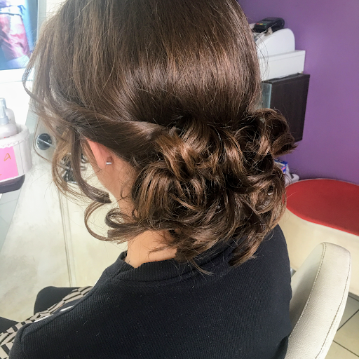 Corte & color en Toledo, Toledo