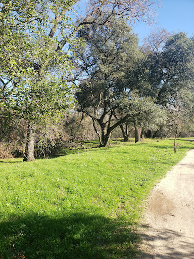 Dry Creek Hiking Trailhead