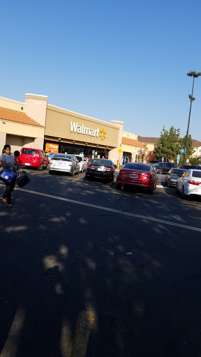 Discount Store «Walmart», reviews and photos, 3680 W Shaw Ave, Fresno, CA 93711, USA