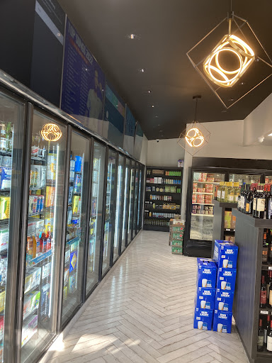 Grocery Store «Braintree Market N Deli», reviews and photos, 978 Liberty St, Braintree, MA 02184, USA