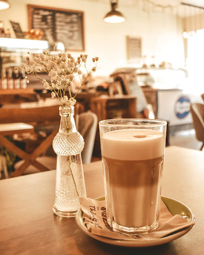 Értékelések erről a helyről: Rozetta coffeeshop, Kapuvár - Kávézó