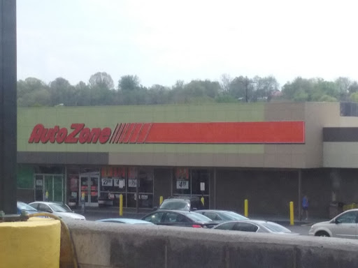 Auto Parts Store «AutoZone», reviews and photos, 1649 E Stone Dr, Kingsport, TN 37660, USA