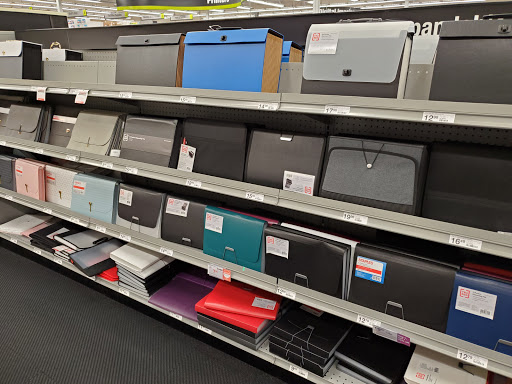 Office Supply Store «Staples», reviews and photos, 2840 E Germann Rd, Chandler, AZ 85286, USA