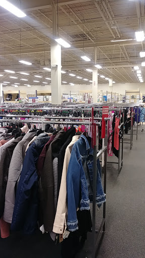 Clothing Store «Burlington Coat Factory», reviews and photos, 287 Washington St, Attleboro, MA 02703, USA