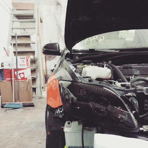 Auto Body Shop «Maaco Collision Repair & Auto Painting», reviews and photos, 246 E County Line Rd, Hatboro, PA 19040, USA