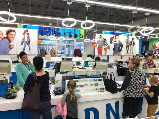 Clothing Store «Old Navy», reviews and photos, 277 Main St, Exton, PA 19341, USA