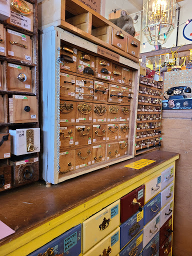Hardware Store «Hippo Hardware & Trading Co», reviews and photos, 1040 E Burnside St, Portland, OR 97214, USA