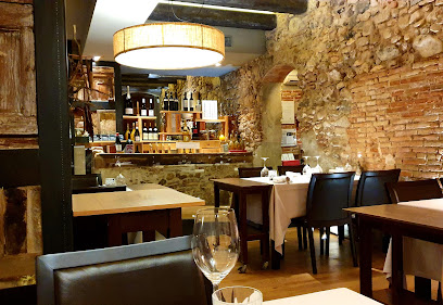 CELLER DE L,ARBOCET restaurant BY JOAN PÀMIES - Urb. Molí d,en Marc, Carrer Masferrer, 9, 43330 Riudoms, Tarragona, Spain
