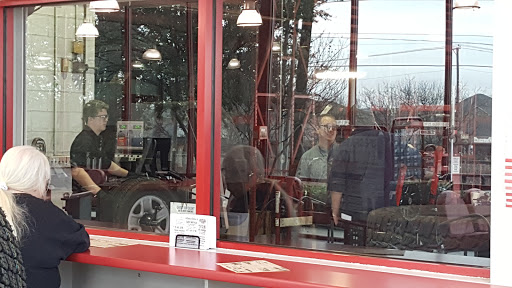 Tire Shop «Discount Tire Store - Keller, TX», reviews and photos, 1701 S Main St, Keller, TX 76248, USA
