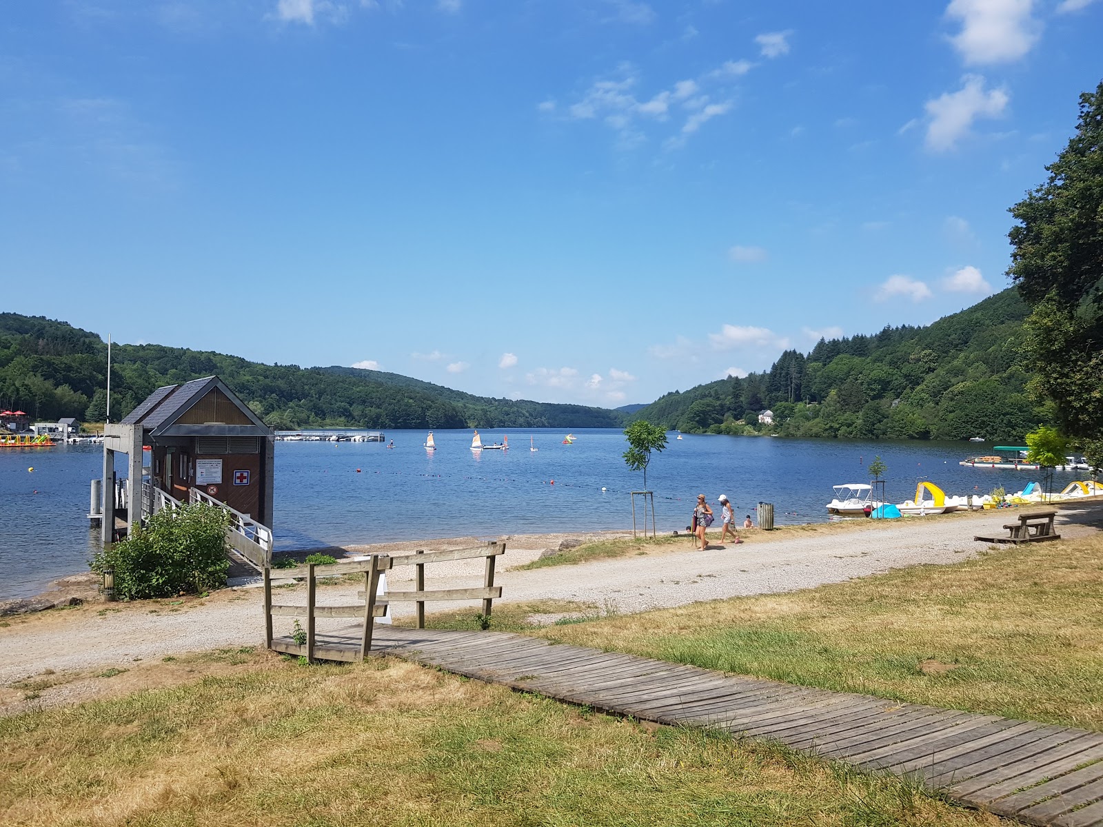 Plage de La Salvetat-sur-Agout'in fotoğrafı çok temiz temizlik seviyesi ile