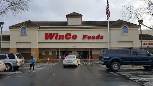 Supermarket «WinCo Foods», reviews and photos, 1350 Franklin Rd, Yuba City, CA 95993, USA