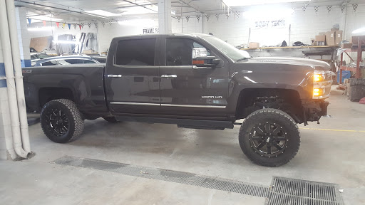 Auto Body Shop «Auto Perfections», reviews and photos, 950 E Whittier Blvd # B, La Habra, CA 90631, USA