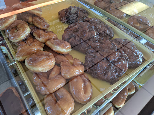 Donut Shop «Avon Donuts Inc», reviews and photos, 45324 Woodward Ave, Pontiac, MI 48341, USA