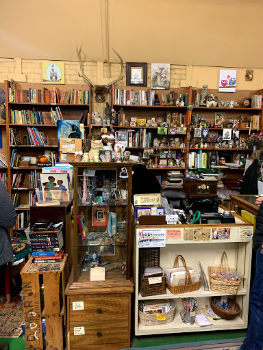 Used Book Store «Downtowne Bookstore», reviews and photos, 3582 Main St, Riverside, CA 92501, USA